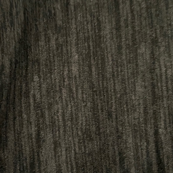 LOGO Lori Goldstein Zip Up Dark Green Cardigan with Shark Bite Hem, size 1X - Picture 8 of 15